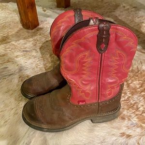Justin Gypsy Style Round Toe Boots